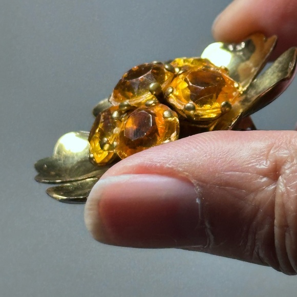 Vintage Gold and Amber Faceted Large Stones Brooch Flower Brass? 5423 B - Picture 8 of 9